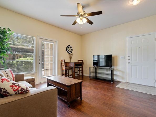 2320 Gracy Farms LN 812, Austin TX 78758