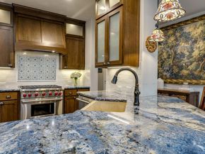 11708 Palisades PKWY, Austin TX 78732