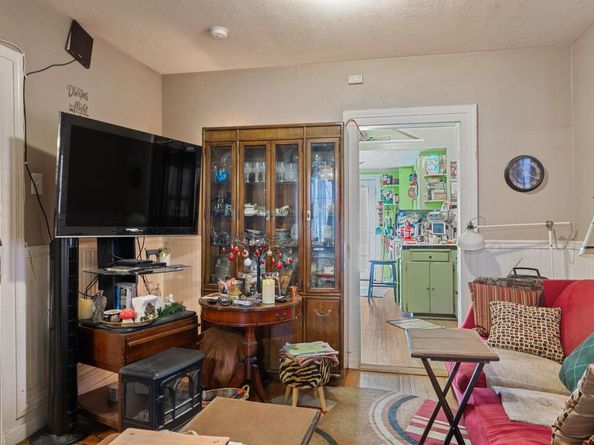2811 E 22nd ST, Austin TX 78722