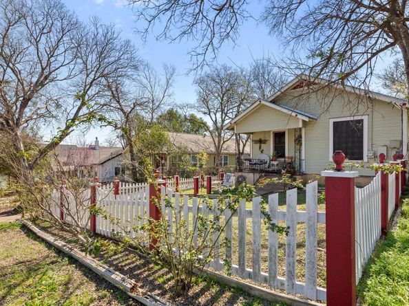 2811 E 22nd ST, Austin TX 78722