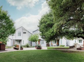 801 N Bluff DR 28, Austin TX 78745