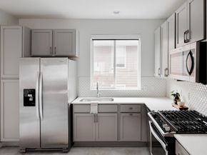 801 N Bluff DR 28, Austin TX 78745