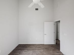 801 N Bluff DR 28, Austin TX 78745