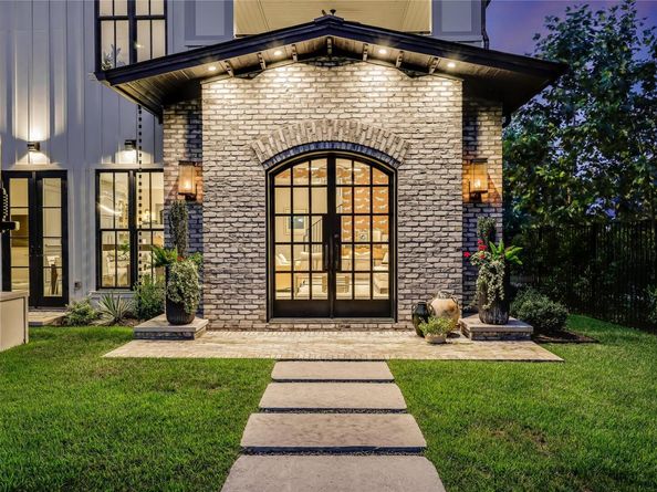 901 Wayside DR 1, Austin TX 78703