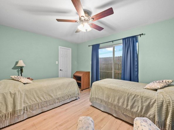 2425 Ashdale DR 28, Austin TX 78757