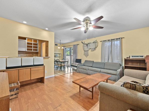 2425 Ashdale DR 28, Austin TX 78757