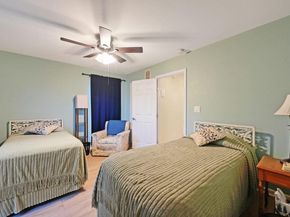 2425 Ashdale DR 28, Austin TX 78757