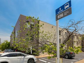 101 E 33rd ST 107, Austin TX 78705