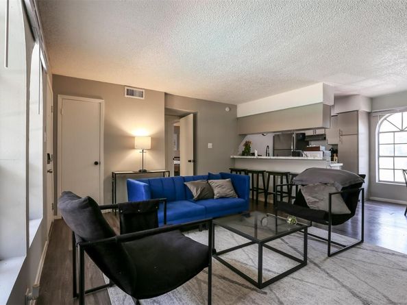 101 E 33rd ST 107, Austin TX 78705
