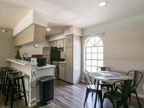 101 E 33rd ST 107, Austin TX 78705