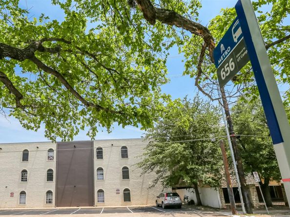 101 E 33rd ST 107, Austin TX 78705