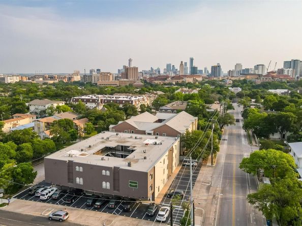 101 E 33rd ST 107, Austin TX 78705