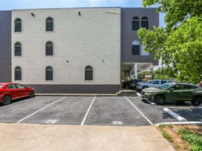 101 E 33rd ST 107, Austin TX 78705