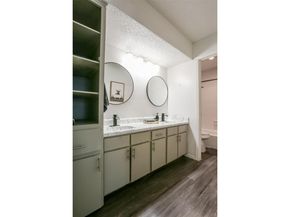 101 E 33rd ST 107, Austin TX 78705
