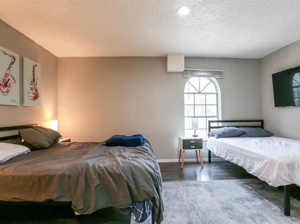 101 E 33rd ST 107, Austin TX 78705
