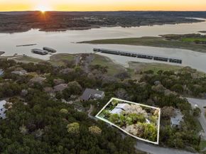 6404 Lakeshore DR, Lago Vista TX 78645