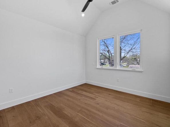 4525 S 3rd ST, Austin TX 78745