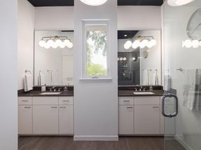 1303 Deloney ST, Austin TX 78721