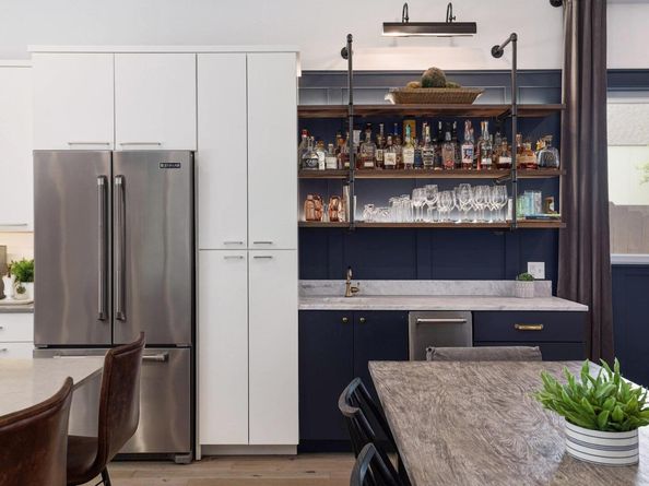 1303 Deloney ST, Austin TX 78721