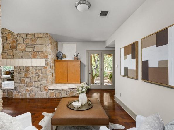1200 Barton Creek BLVD 28, Austin TX 78735