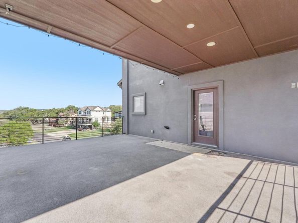 18812 Lakeland DR, Lago Vista TX 78645