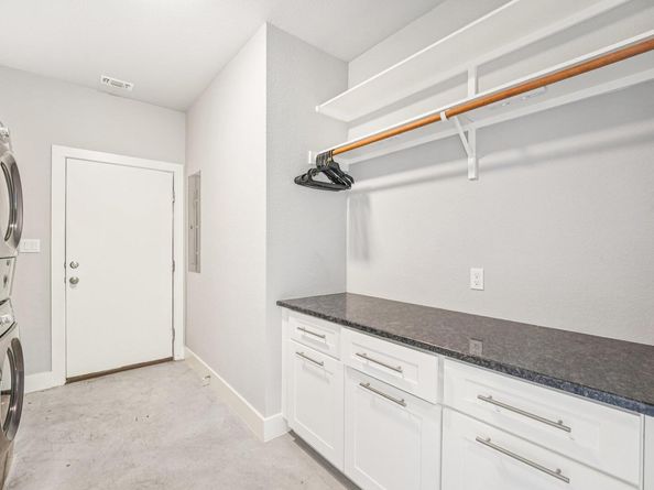 18812 Lakeland DR, Lago Vista TX 78645
