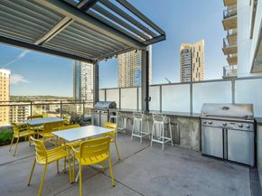 222 WEST Ave 1710, Austin TX 78701