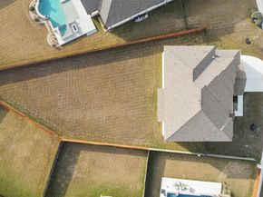 213 Great Lawn BND, Liberty Hill TX 78642