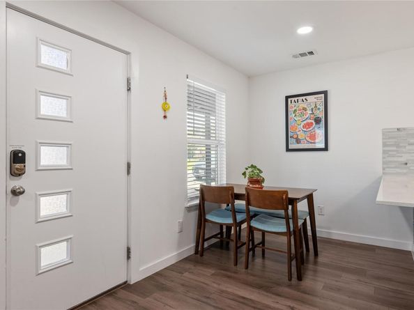 6409 Burns ST 107, Austin TX 78752