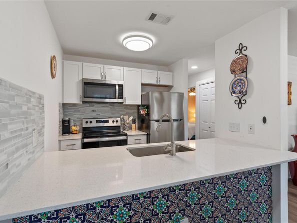 6409 Burns ST 107, Austin TX 78752