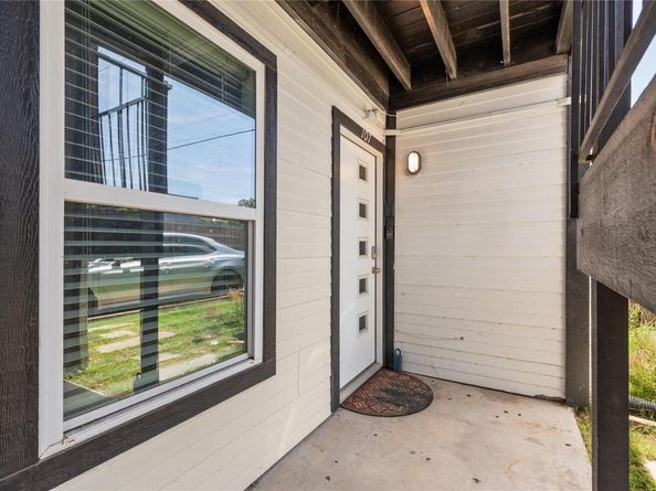 6409 Burns ST 107, Austin TX 78752