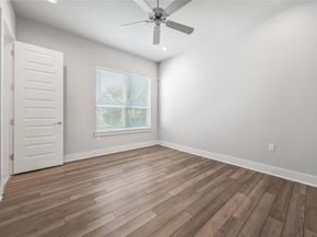 3108 E 51st ST 203, Austin TX 78723