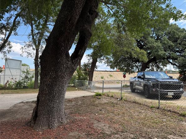 706 Wren Ave, Austin TX 78753