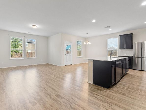 332 Spotted Rail RDG, Leander TX 78641