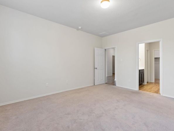 332 Spotted Rail RDG, Leander TX 78641