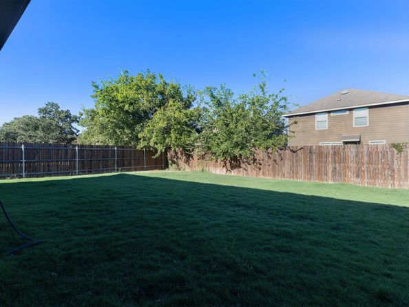 332 Spotted Rail RDG, Leander TX 78641