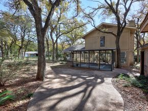 202 S Lake Creek DR, Round Rock TX 78681