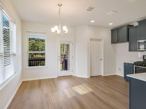 820 Goldilocks LN, Manchaca TX 78652
