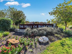 820 Goldilocks LN, Manchaca TX 78652