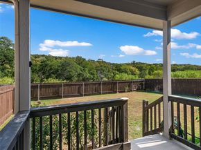 820 Goldilocks LN, Manchaca TX 78652