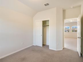 820 Goldilocks LN, Manchaca TX 78652