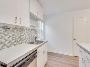 300 Crockett ST 103, Austin TX 78704