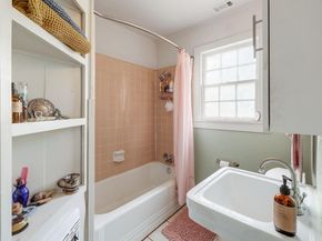 1006 E 44th ST, Austin TX 78751