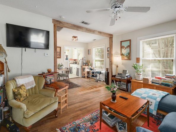 1006 E 44th ST, Austin TX 78751