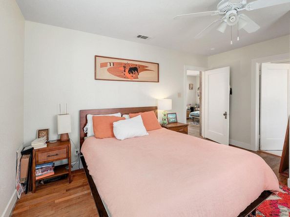 1006 E 44th ST, Austin TX 78751