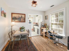 1006 E 44th ST, Austin TX 78751