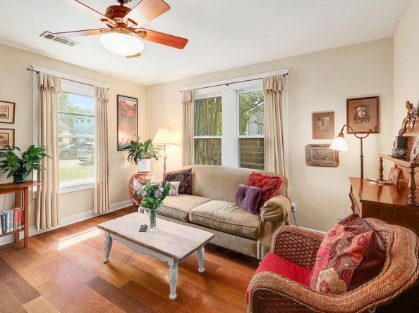 1006 E 44th ST, Austin TX 78751
