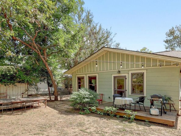 1006 E 44th ST, Austin TX 78751