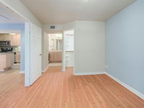 7685 Northcross DR 524, Austin TX 78757