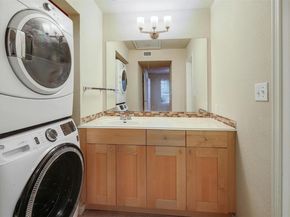 7685 Northcross DR 524, Austin TX 78757